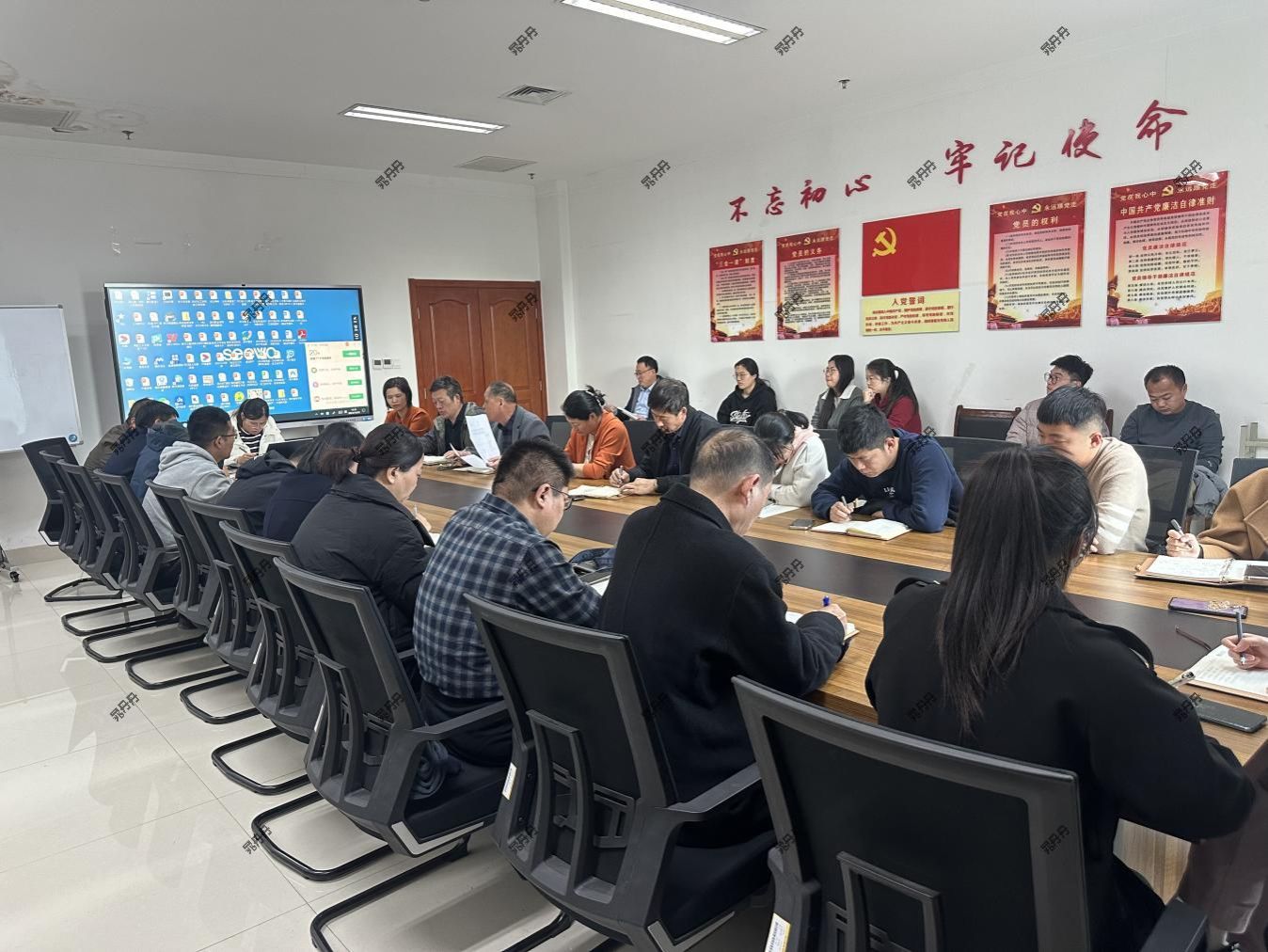 tyc8722太阳集团召开化学工业职业技能鉴定考务会
