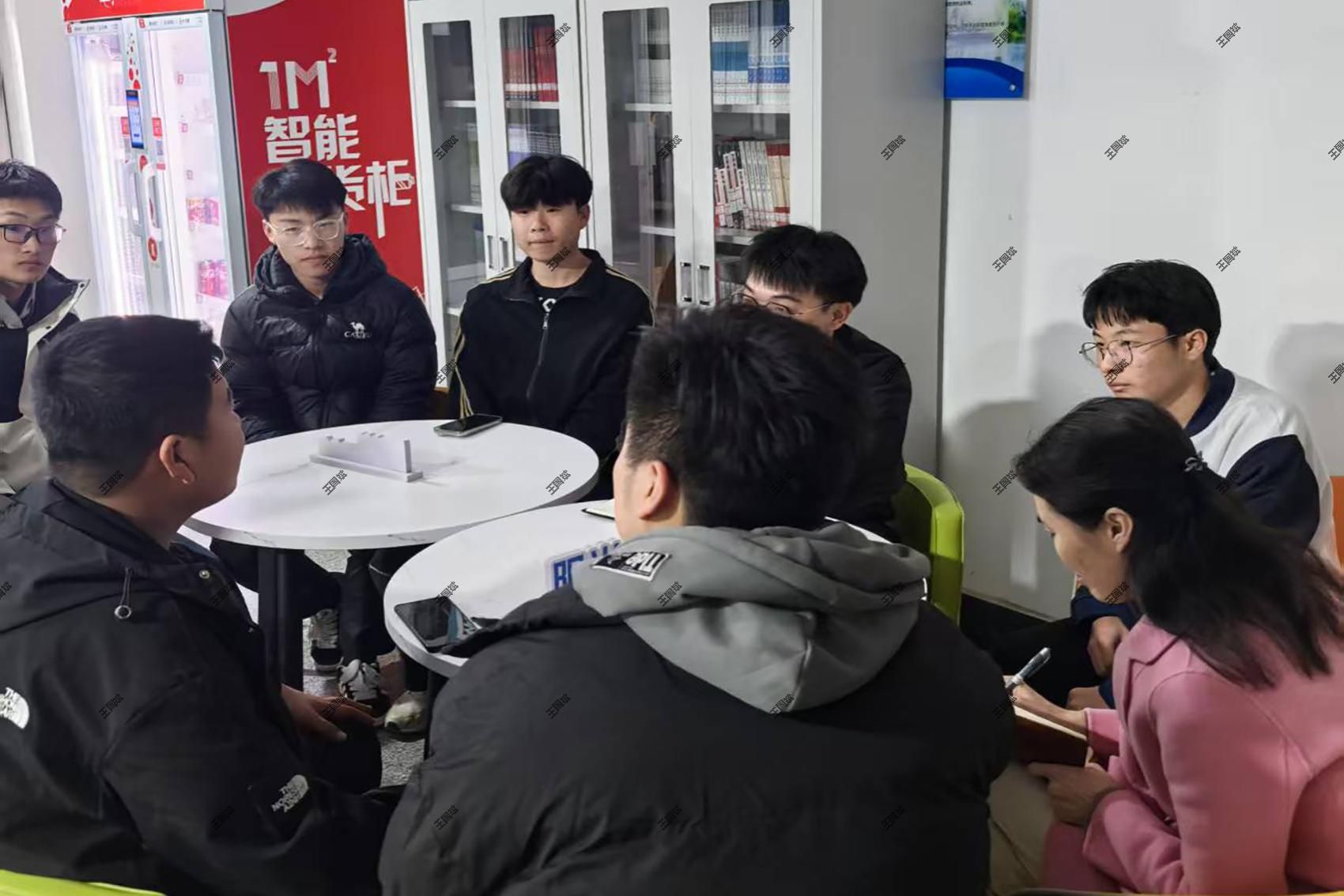 tyc8722太阳集团开展第三期“一站式”学生社区围炉夜话