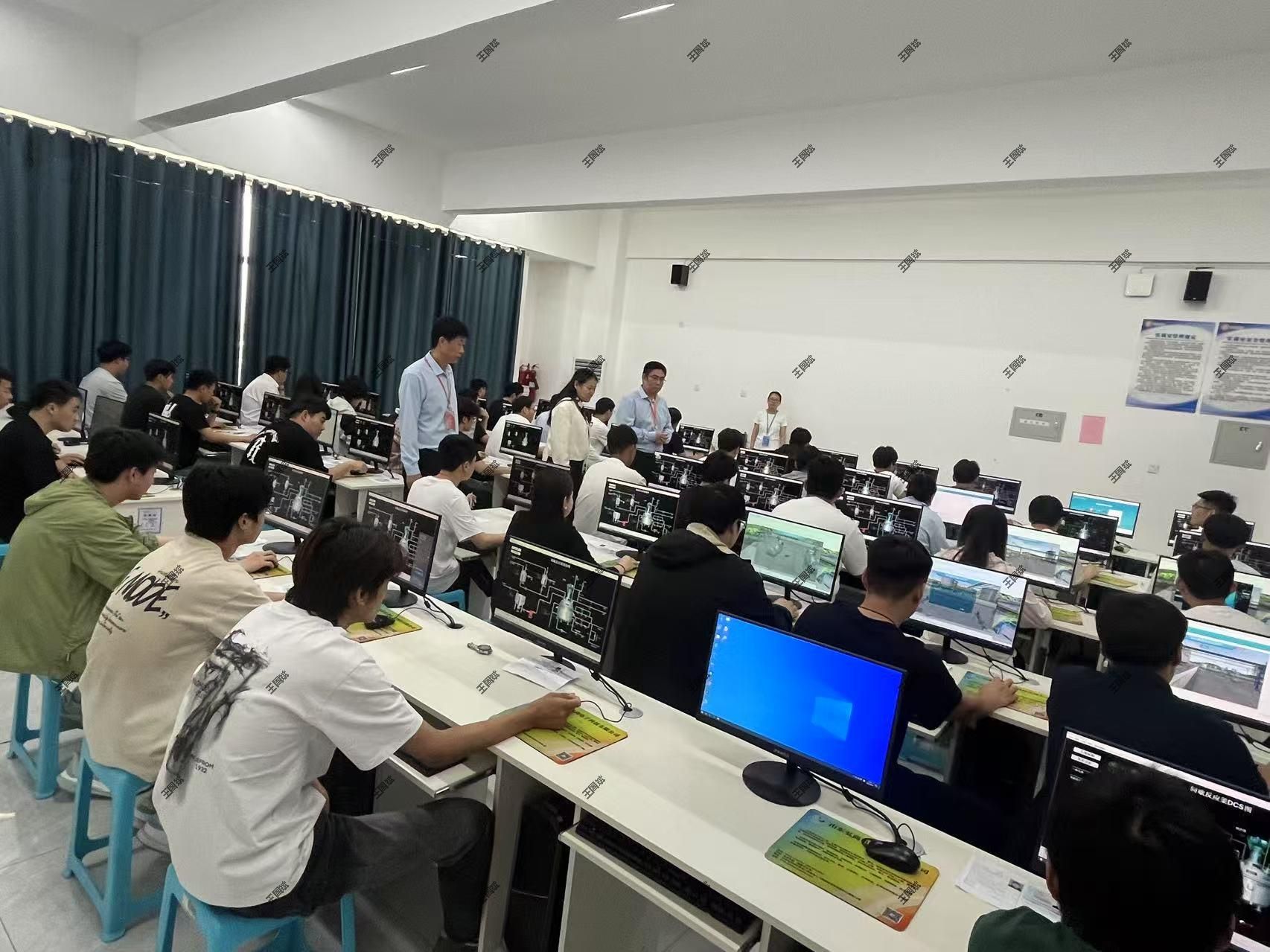 tyc8722太阳集团圆满完成化工总控工（中级）职业技能鉴定